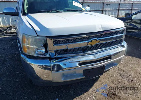 2013 Chevrolet Silverado 1500 Ls z USA, uszkodzony, nr VIN 1GCRCREA7DZ170006